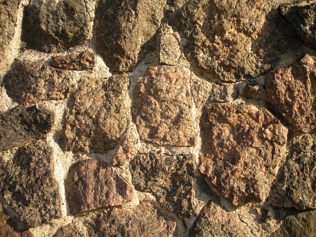 stone-wall-86660\_640